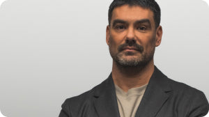 Dr. Antonio Hernández